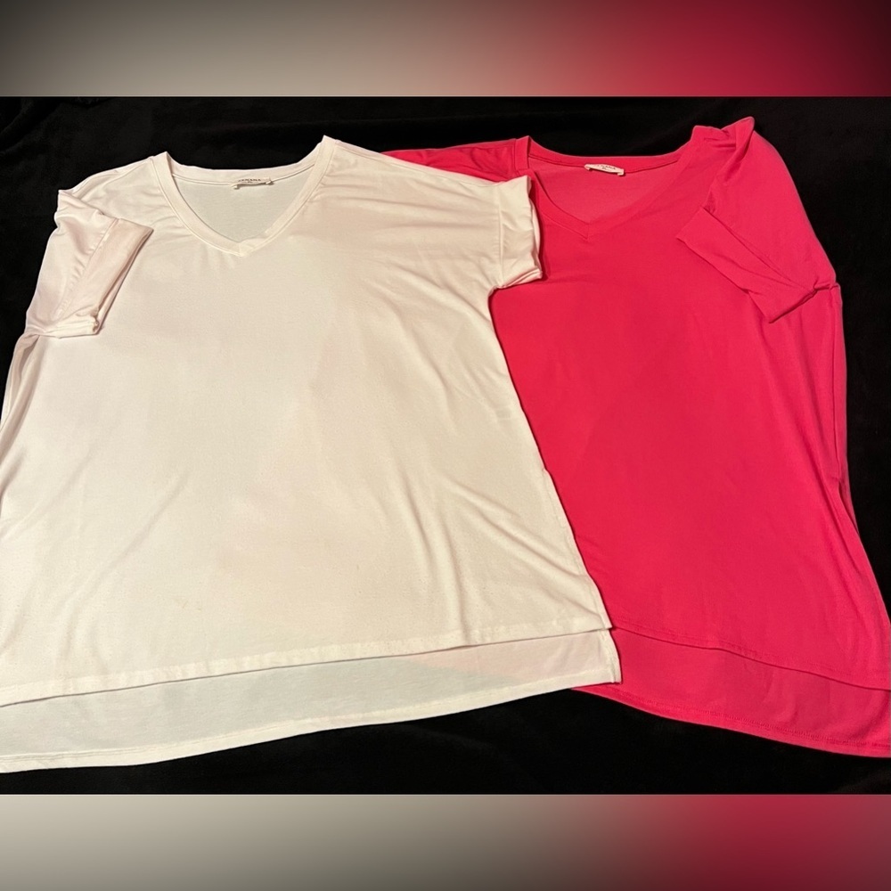 Zenena Women’s short rolled sleeve Tshirts Lot of 2 - Picture 1 of 5